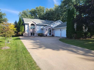 4500 Cedar View Dr, Oshkosh, WI, 54901