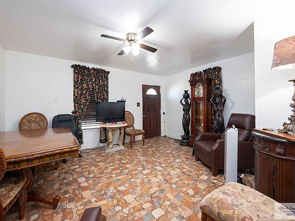 3rd image of 201/203 McGregor Ave