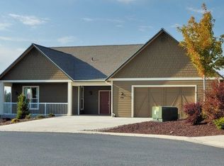1944 Crestview Dr, Moscow, ID 83843
