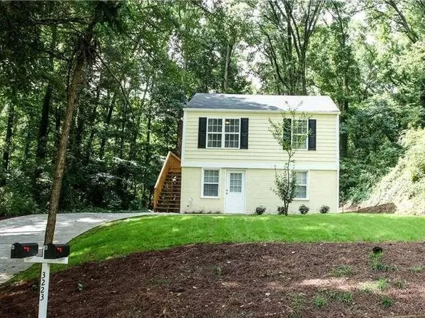 3223 Altacrest Dr, Scottdale, GA 30079