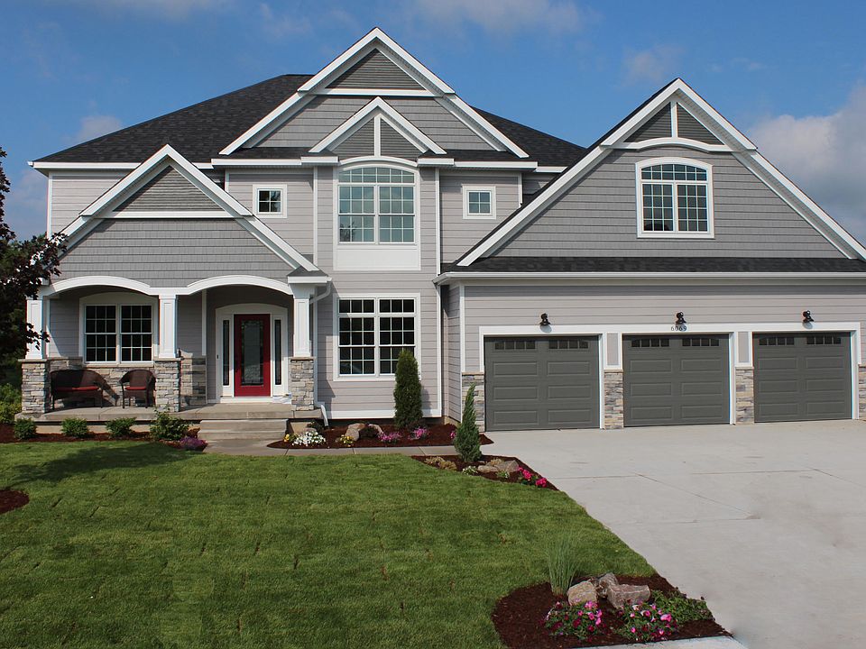 1st image of 6069 N Sleepy Hollow Ln