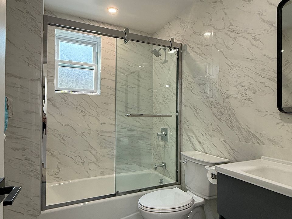 bathroom on 1st floor