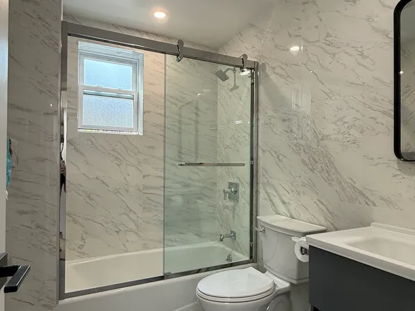 85-23 Eliot Ave, Middle Village, NY
