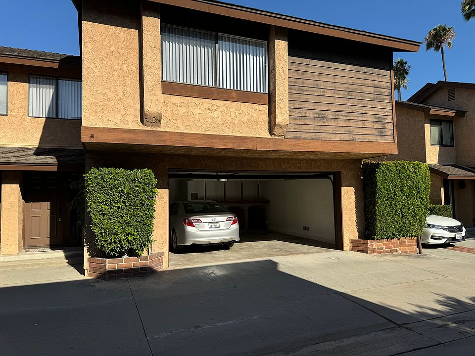 1st image of 634 W Huntington Dr Unit 10