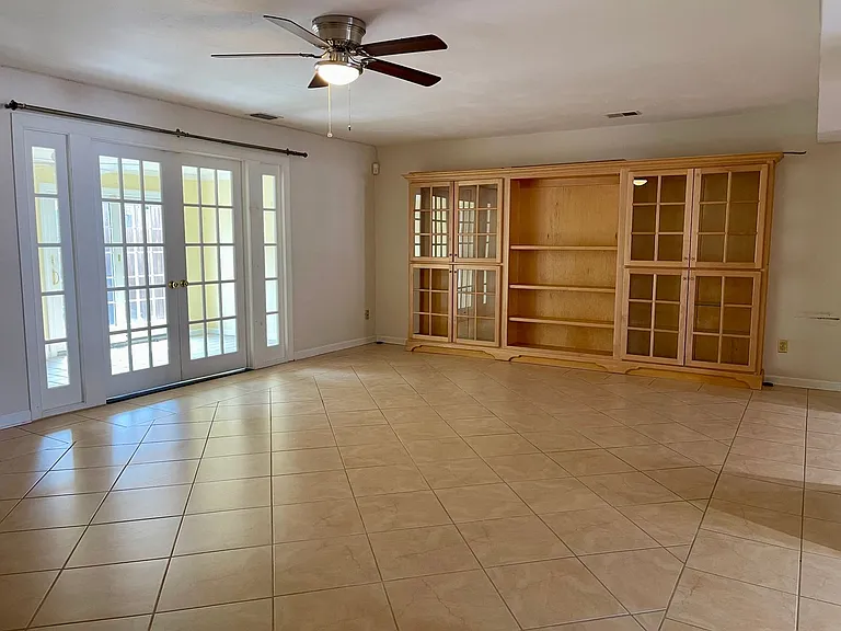 2402 Whaler Ct — Photo 17