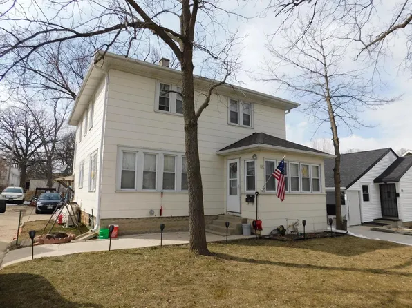 841 South 97th ST, West Allis, WI 53214