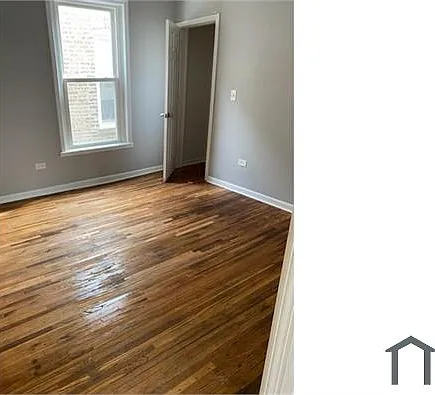 3 bed, $2,040 — Photo 4