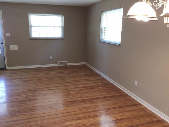 3rd image of 3319 Gerold Dr