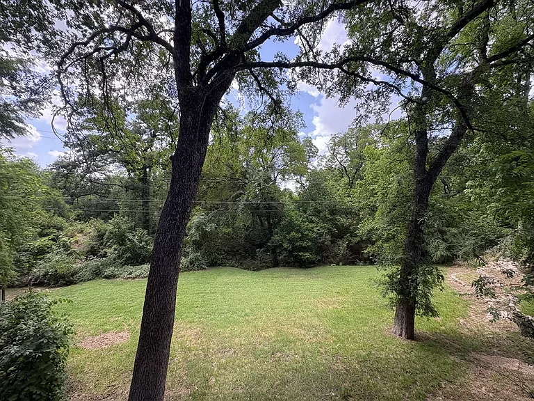 211 Mill Creek Dr — Photo 22