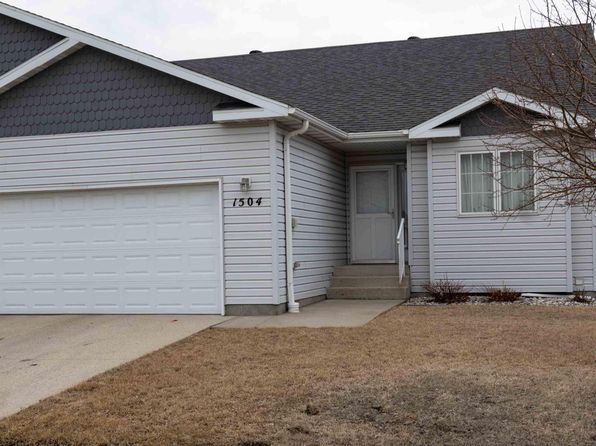 1504 19th Ave E, West Fargo, ND 58078