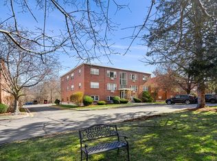 1105 Lexington St UNIT 6-1, Waltham, MA 02452