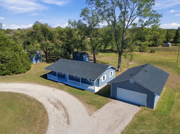 404 S Caney St, Copan, OK 74022