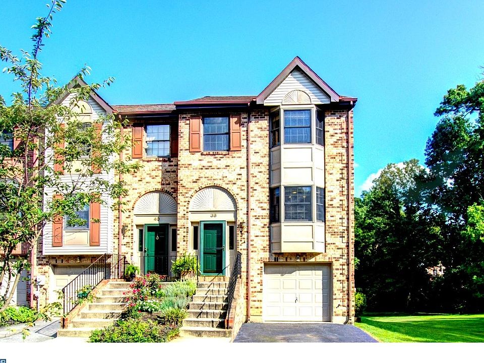 1st image of 38 Woods Way