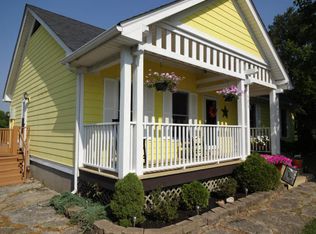 525 Walnut Hill Dr, La Grange, KY 40031