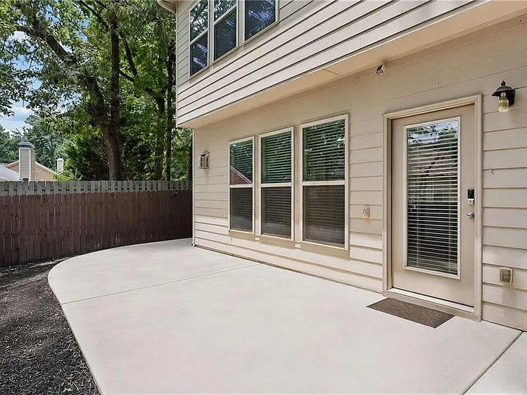 3377 Vintage Cir SE — Photo 39
