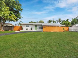 560 SE 3rd Ave, Pompano Beach, FL 33060