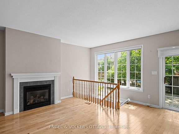 5th image of 205 Cairnsmore Cir