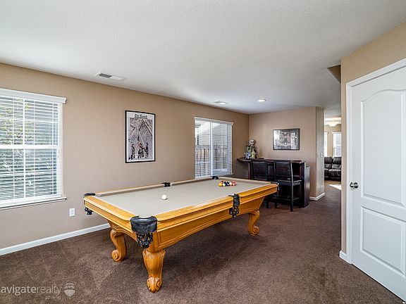 4th image of 2589 Kinsella Way