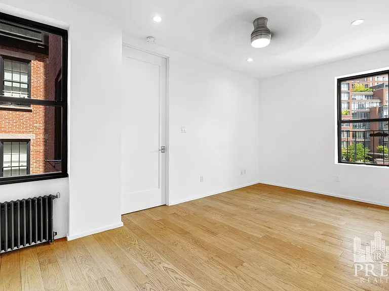 227 Waverly Pl #3E — Photo 3
