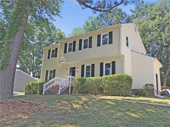5206 Hallmark Dr, North Chesterfield, VA 23234