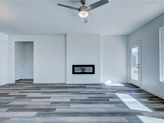 3rd image of 504 NW 181st St