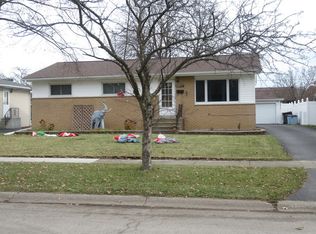 22837 Ridgeway Ave, Richton Park, IL 60471