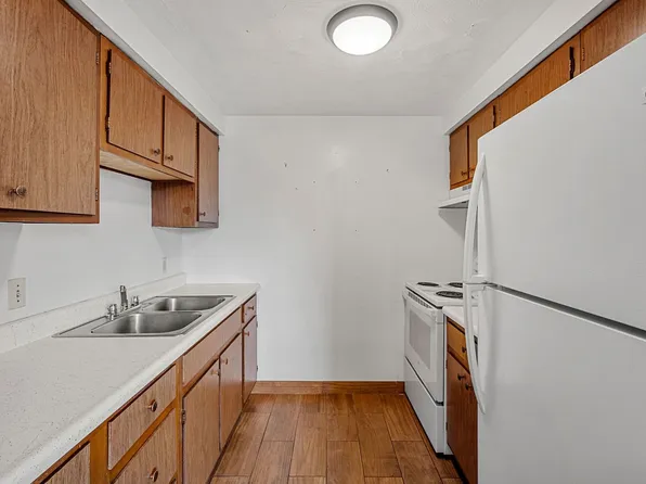 2434-2440 Brownsville Road, 2434-2440 Brownsville Rd #T2, Pittsburgh, PA 15210