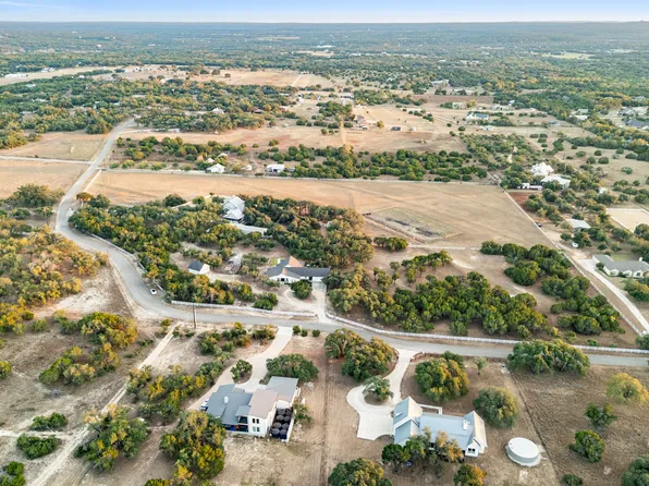 1440 Deerfield Rd, Dripping Springs, TX 78620