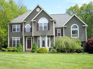 6 Wildebrook Rd, Medway, MA 02053