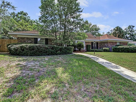 3rd image of 4277 Saint Francis Cir