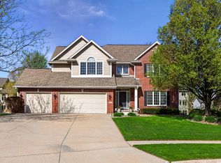 3614 148th St, Urbandale, IA 50323