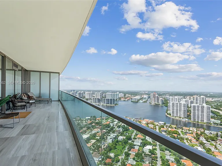 18975 Collins Ave #4502 — Photo 5