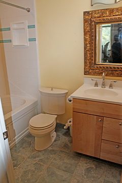 2nd Bathroom