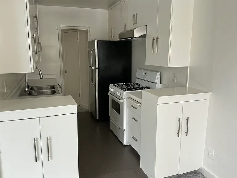 10655 Wilshire Blvd #Penthouse 4 — Photo 6