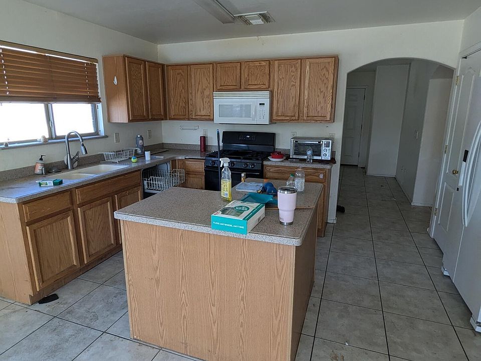 1st image of 18250 S Dusk View Dr