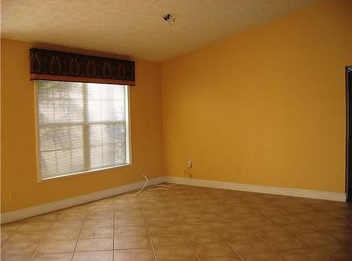 Home For Sale In Southbend