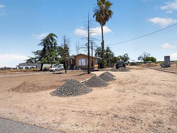 3rd image of 3512 S Blythe Ave
