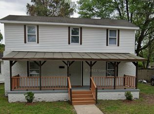 4455 W Perry St, Farmville, NC 27828