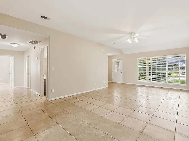 2658 Anthony Hay Ln — Photo 6