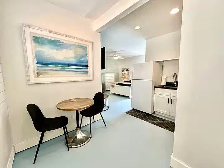 1 bed, 1.0 bath, 600 sqft, $1,500 — Photo 1