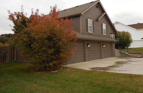 2nd image of 4005 Garland Ave