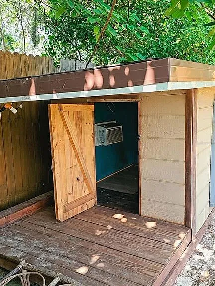 550 W Easy St — Photo 12