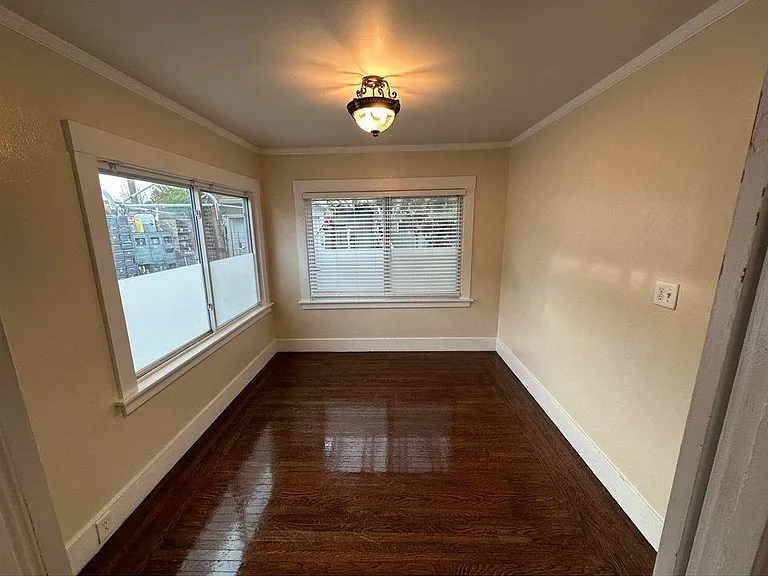 2921 Modesto Ave — Photo 9