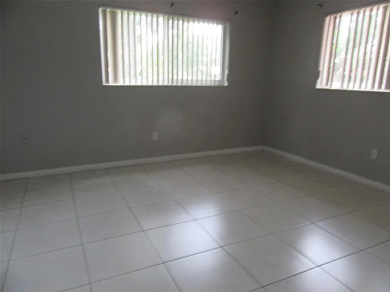 4100 NW 110th Ave #S — Photo 8