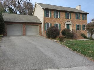 568 Ridgecrest Ln, Roanoke, VA 24019
