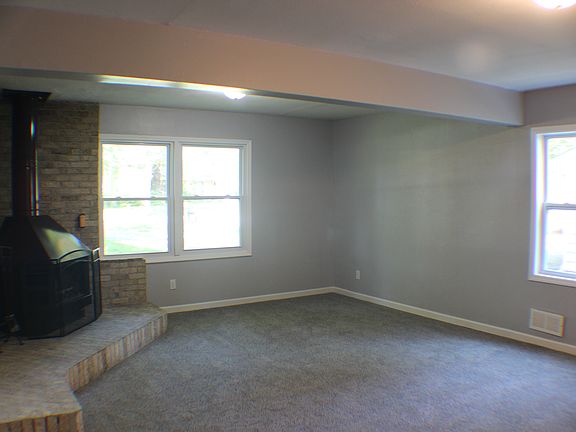 3rd image of 2288 Melody Ln