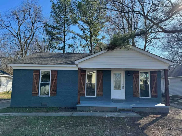 1503 Shelby Dr, Dyersburg, TN 38024