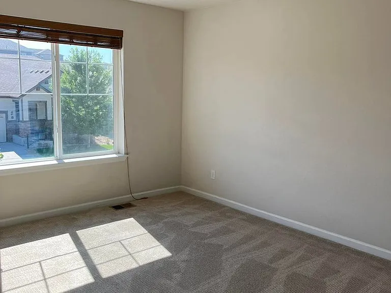 5069 S Ukraine St — Photo 9