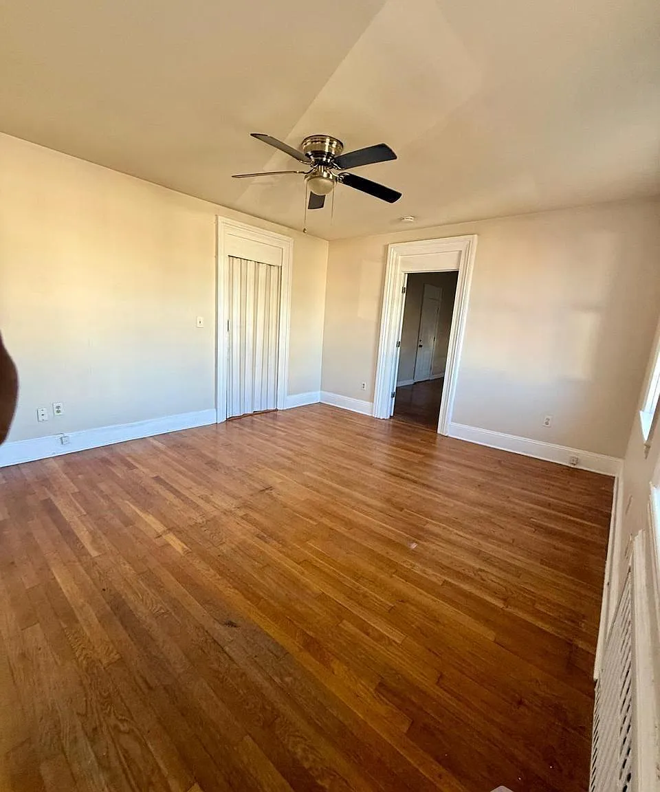 1 bed, 1.0 bath, 2822 sqft, $1,850 — Photo 4