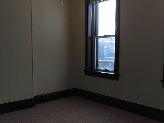 2nd image of 3844 Louisiana Ave #2 F